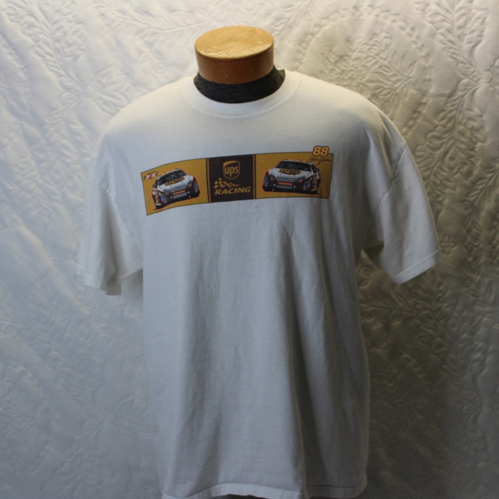 Vintage NASCAR UPS #88 Dale Jarrett T shirt XL
